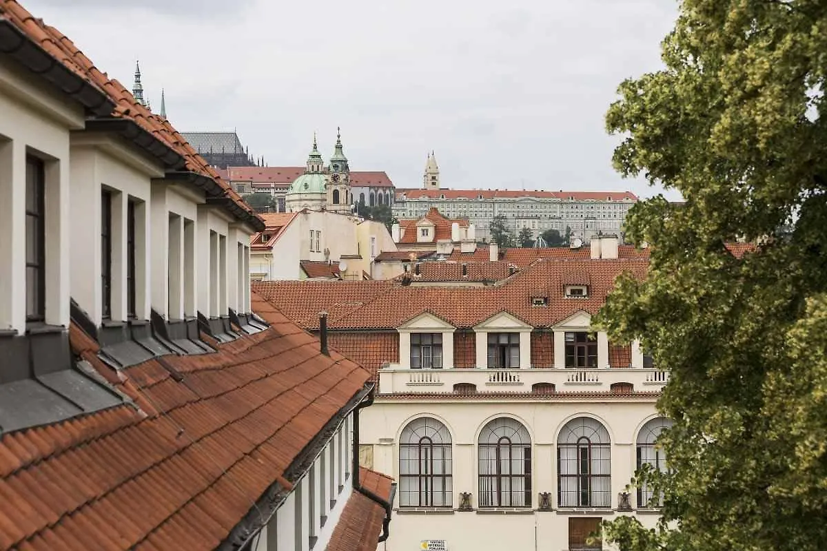 Pytloun Old Armoury Hotel Prague 4*,