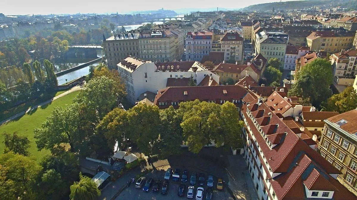 Pytloun Old Armoury Hotel Prague