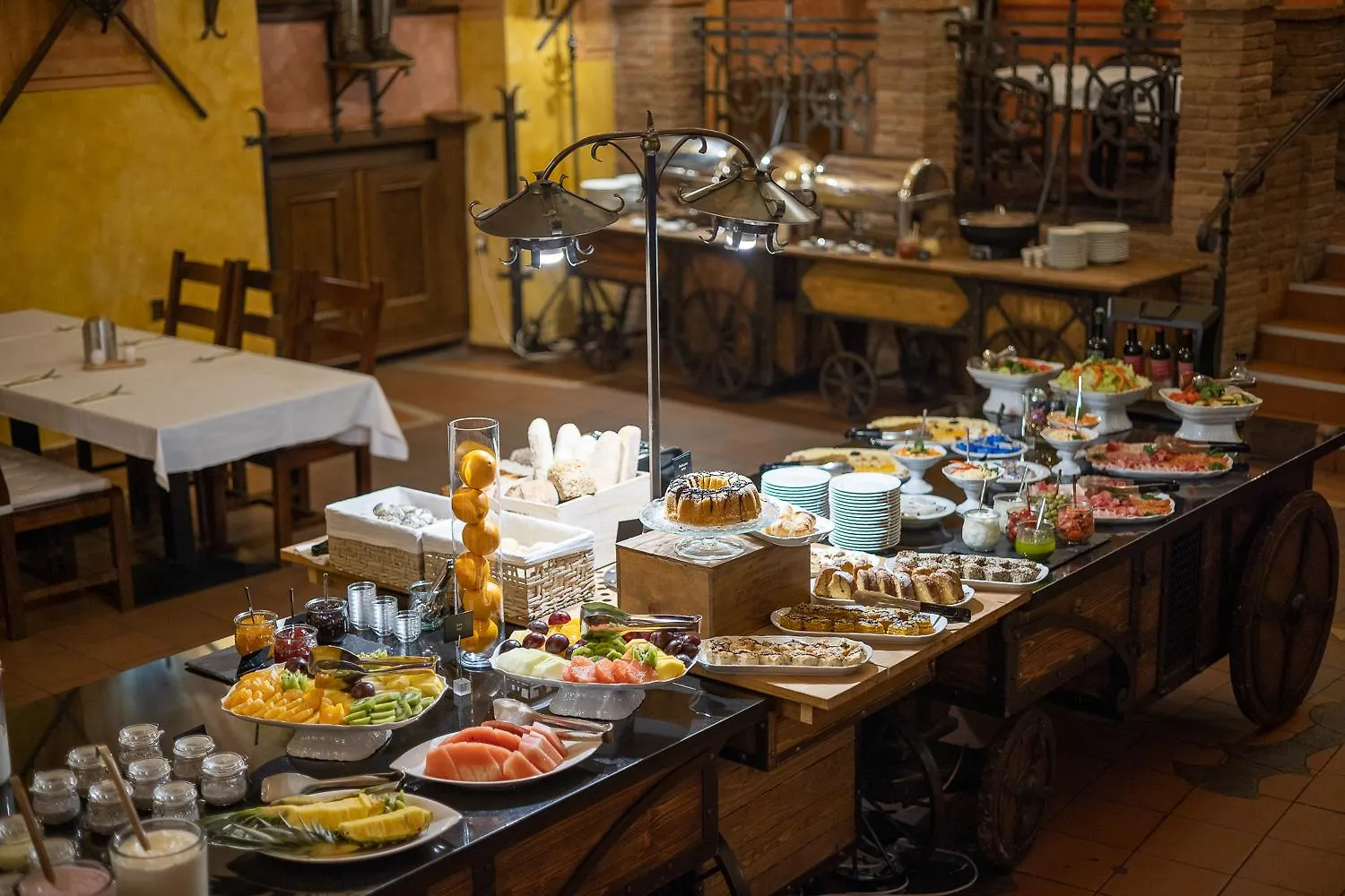 Pytloun Old Armoury Hotel Prague